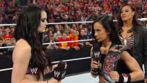 WWE Raw 04.07.2014 - Paige vs AJ Lee (WWE Divas Championship