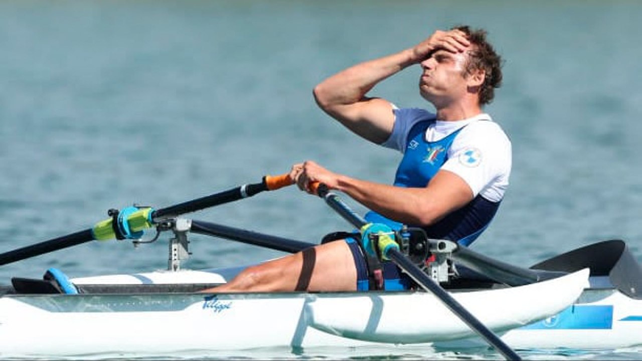 Retiran El Bronce A Un Remero Paralímpico Por Tener El Móvil En Su Bote ...