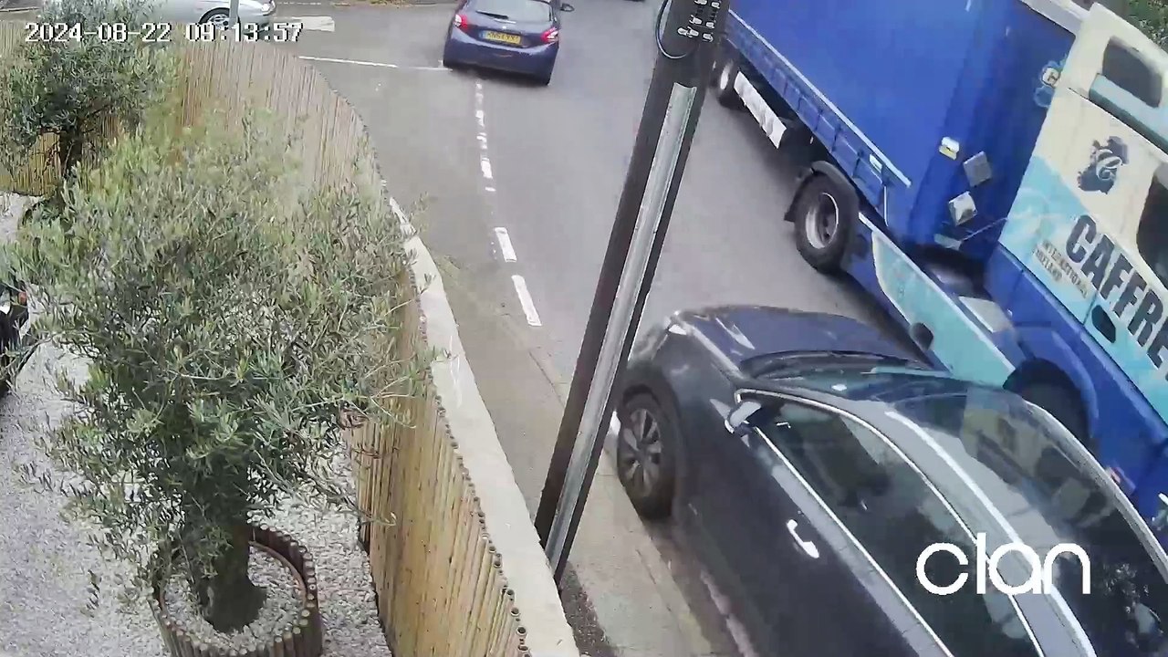 Farthinghoe traffic_Aug24