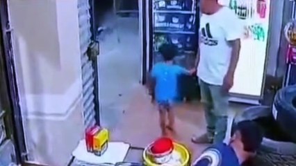 Video: Violento atraco en Mapiri fue registrado en cámaras de seguridad