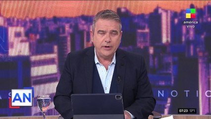 Bloqueo policial en la Universidad de las Madres de Plaza de Mayo