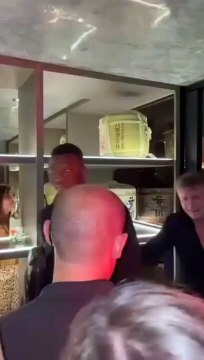 El video de Luis Miguel sacándose un anillo, lo que generó especulaciones de casamiento con Paloma Cuevas