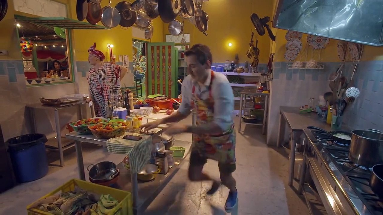 25. Polvo Carnavalero