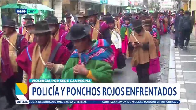 La Policía mantiene resguardo en la sede de la Federación Túpac Katari, que se disputan dos bloques de campesinos