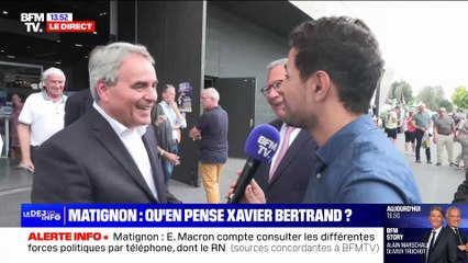 A la recherche d'un Premier Ministre - Regardez Xavier Bertrand, poursuivi et couvert de questions par un journaliste de BFM qu'il tente d'éviter... sans y parvenir ! Vidéo