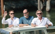 Daniel Craig, Luca Guadagnino e Drew Starkey arrivano al Lido per presentare 