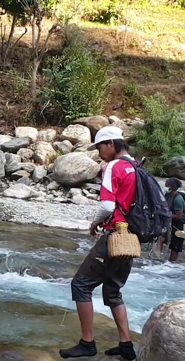 Cast Net Fishing in Nepal | Himalayan Trout Fishing in Nepal | Asala Fishing |