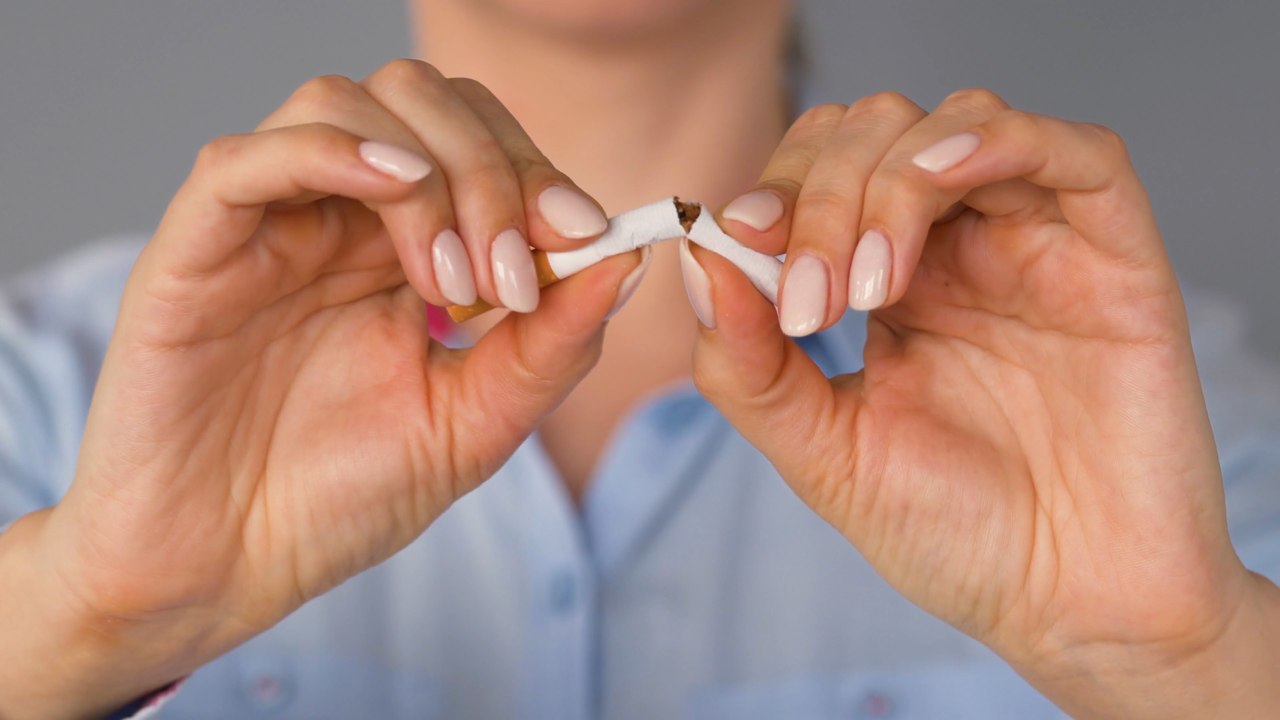 Leeds locals react to smoking ban plan