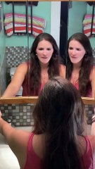 Chanter du métal devant son miroir