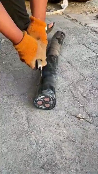 Aaja Ke Dora Me Pasi Hi Sub Kch Ha