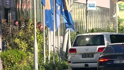 Sorge vor ethnischen Spannungen: Keine Fahrzeuge auf der Brücke in Mitrovica