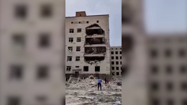 Deadliest Russian airstrike this year leaves at least 50 dead in Ukraine