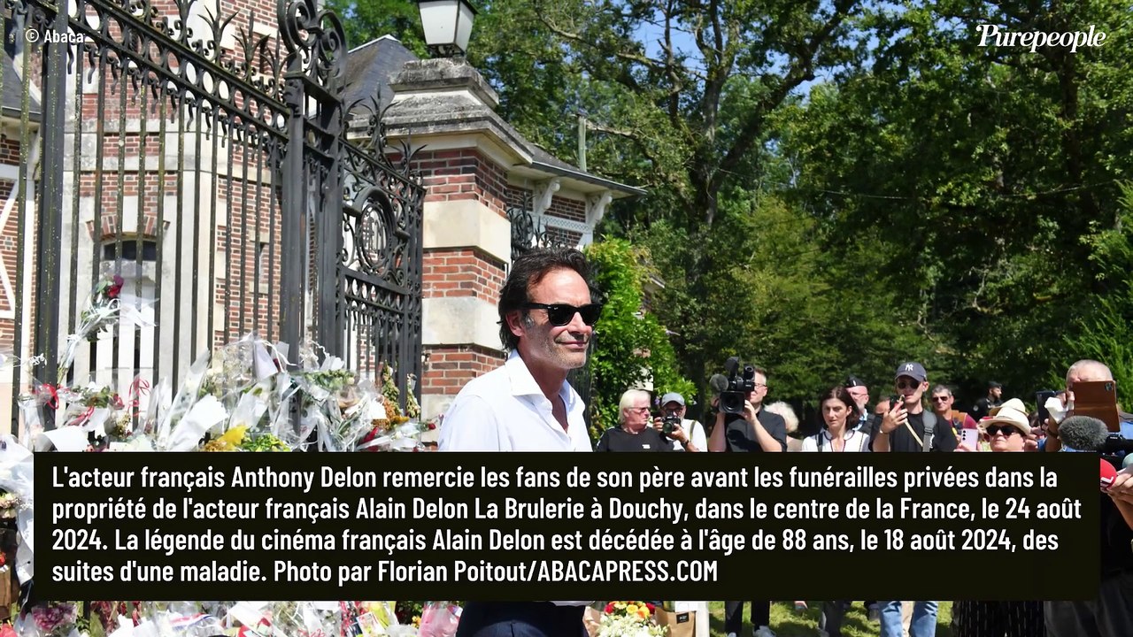 Alyson Le Borges : Comment la discrète fille d'Anthony Delon est entrée dans la famille Delon, des années après sa naissance...