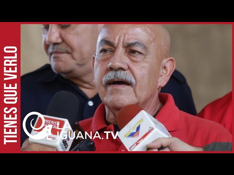 El último grito de Darío Vivas presentando a Chávez en tarima