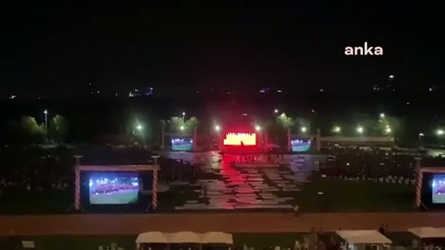 ODTÜ’lülerden mezuniyet töreninde yeni rektöre protesto