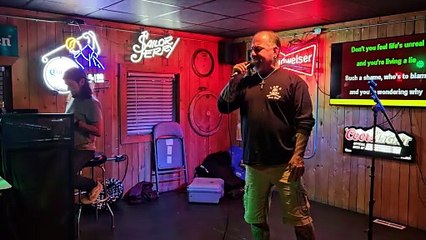 OZZY OSBOURNE - SUICIDE SOLUTION (PERFORMED AT SCOREZ)