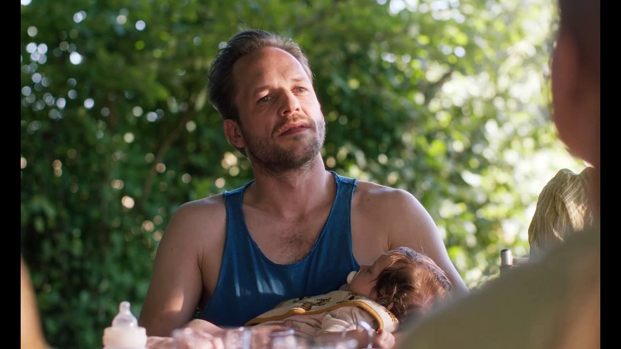 Der Spatz im Kamin Trailer DF