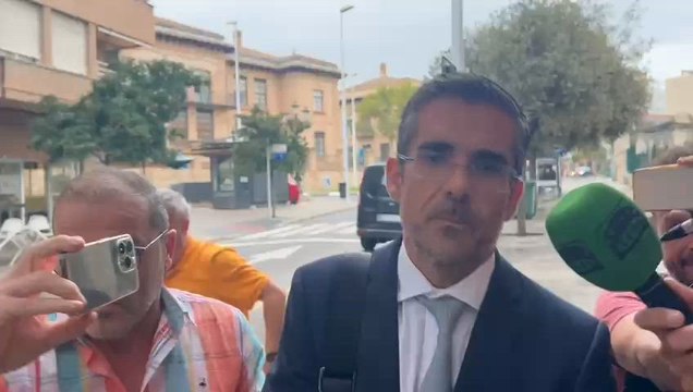 La LLEGADA del ABOGADO de RAFA MIR al JUZGADO