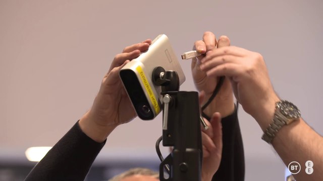 Y2Mate.is-BT-and-EE-redefine-immersive-experiences-with-5G-0LHwXxVhnLE-1080p-1646923766854