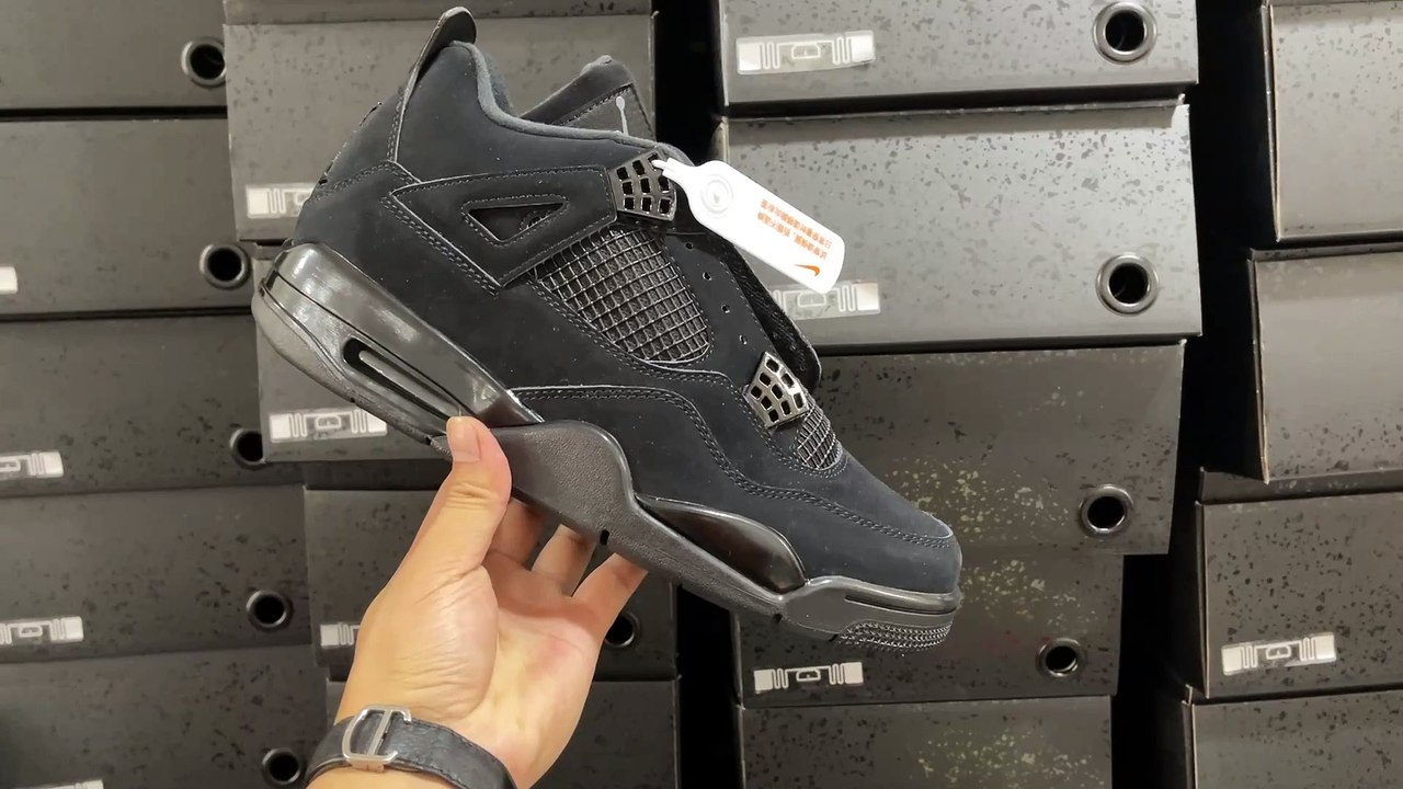 Aj4 Black Cat