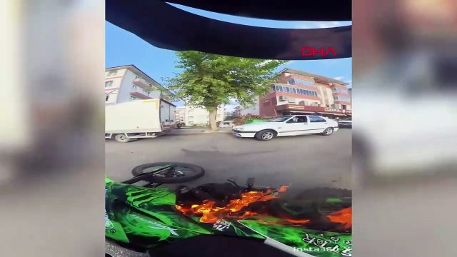 Motosiklet seyir halindeyken bir anda alev aldı!