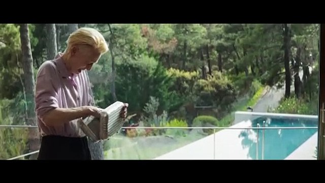 THE ROOM NEXT DOOR Trailer (2024) Julianne Moore, Tilda Swinton