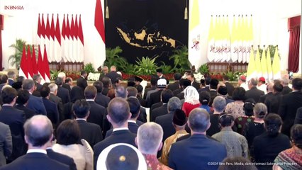 El papa Francisco pronuncia su discurso a las autoridades en el palacio presidencial de Yakarta