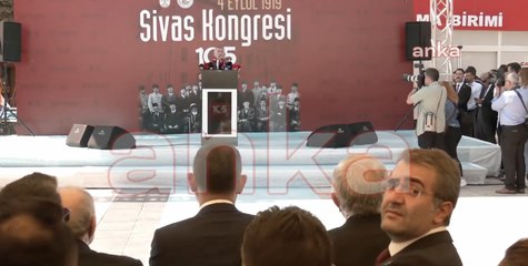 Sivas'ta AKP Grup Başkanı Abdullah Güler'e protesto! Vatandaşlar alanı terk etti