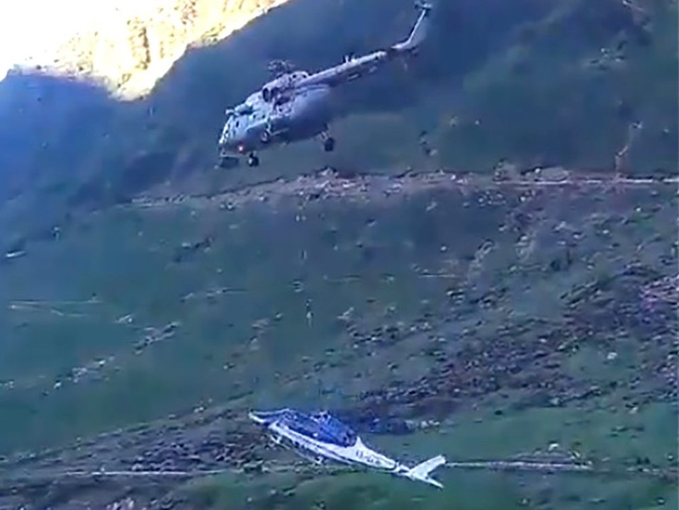 Bergungs-Fail: Hubschrauber lässt anderen Heli fallen