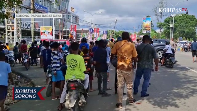 Korban Lakalantas Meninggal Dunia Warga Marah Hingga Palang Jalan Ahmad Yani Sorong