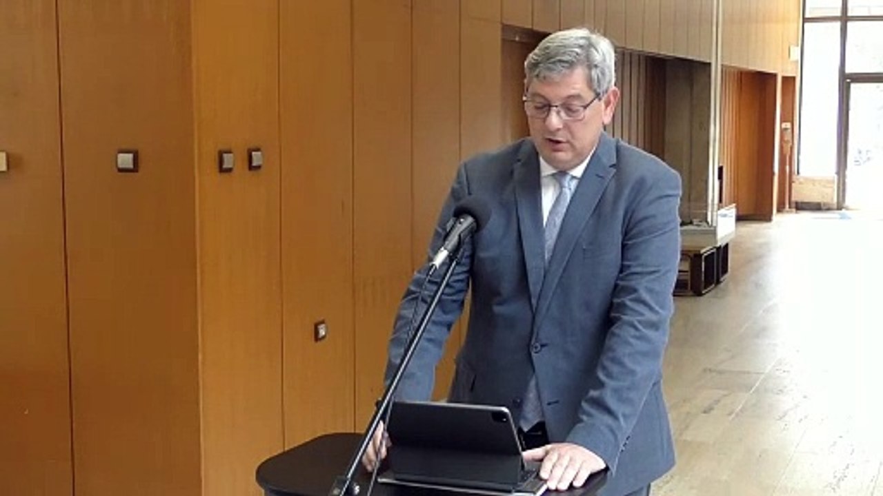 Brífing ministra spravodlivosti B. Suska po rokovaní vlády SR.