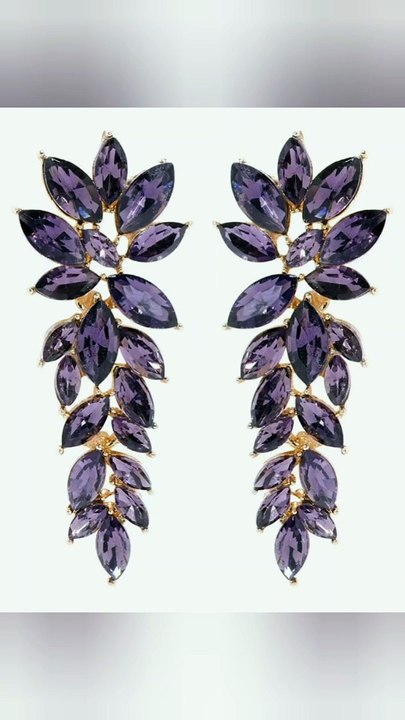 Earing trending earings / stone earing