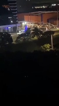 Av. Paralela tem perseguição, troca de tiros e morte durante madrugada