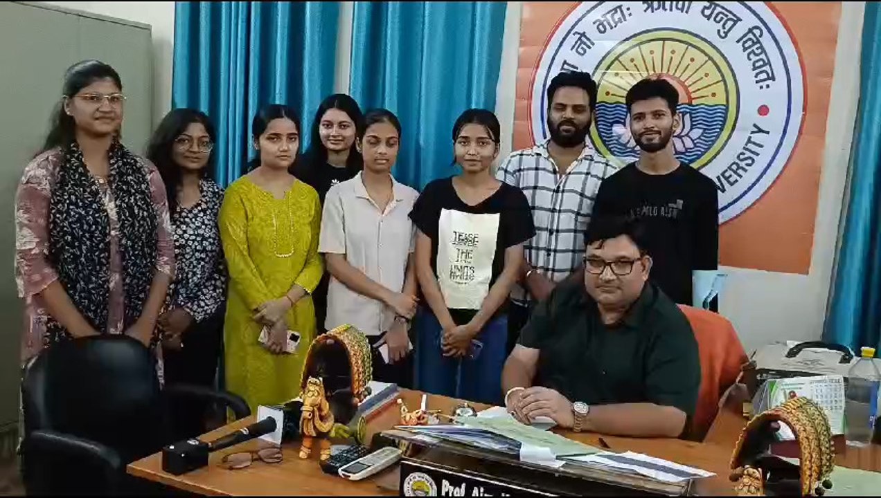 छात्र छात्राओं ने बताया क्या है उनके जीवन में श...
