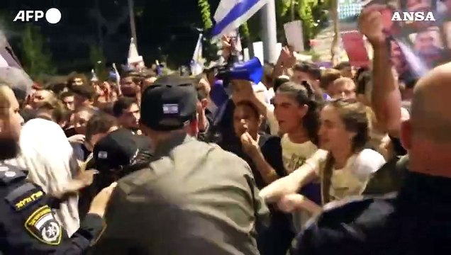 Israele, feriti e una trentina di arresti alla manifestazione a Tel Aviv