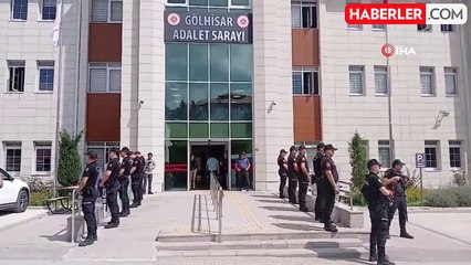 Burdur'da baba ve oğulun katil zanlısı adliyeye sevk edildi