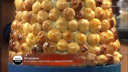 Jurados avaliam torres de croquembouche do MasterChef