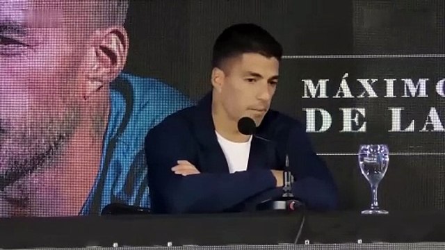 Luis Suárez Retires from International Football!