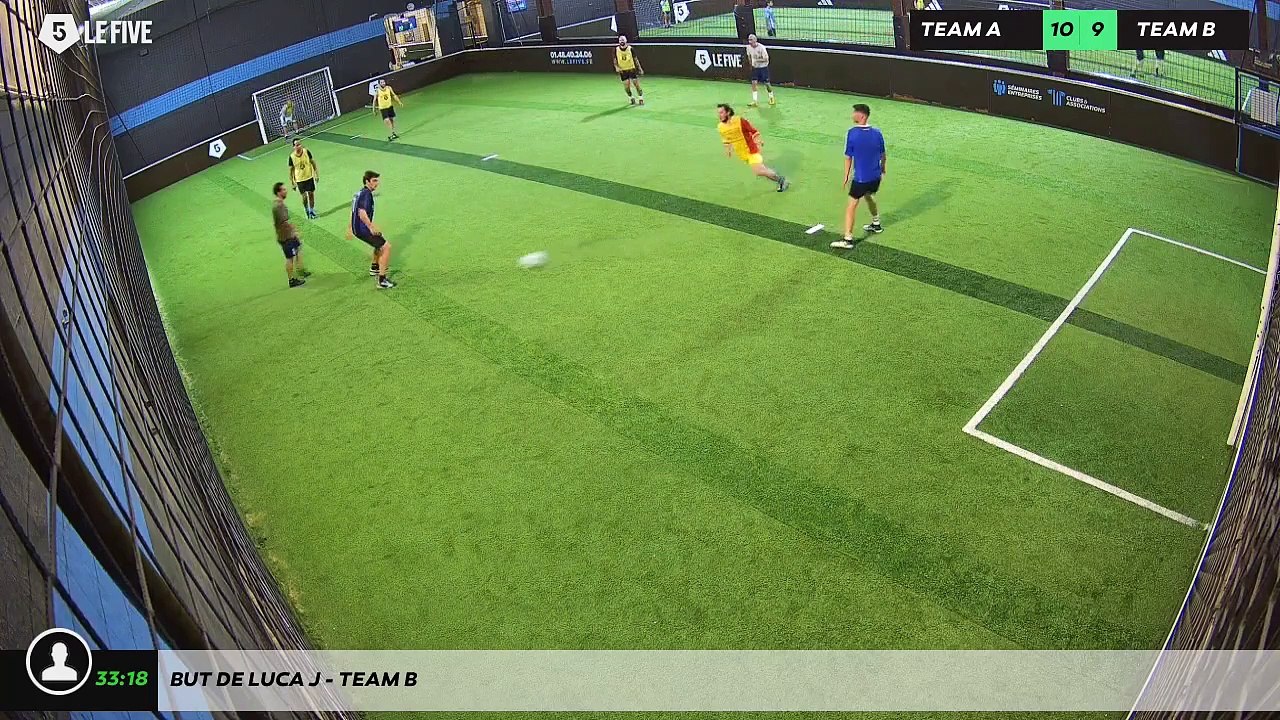 But de Luca J - Team B