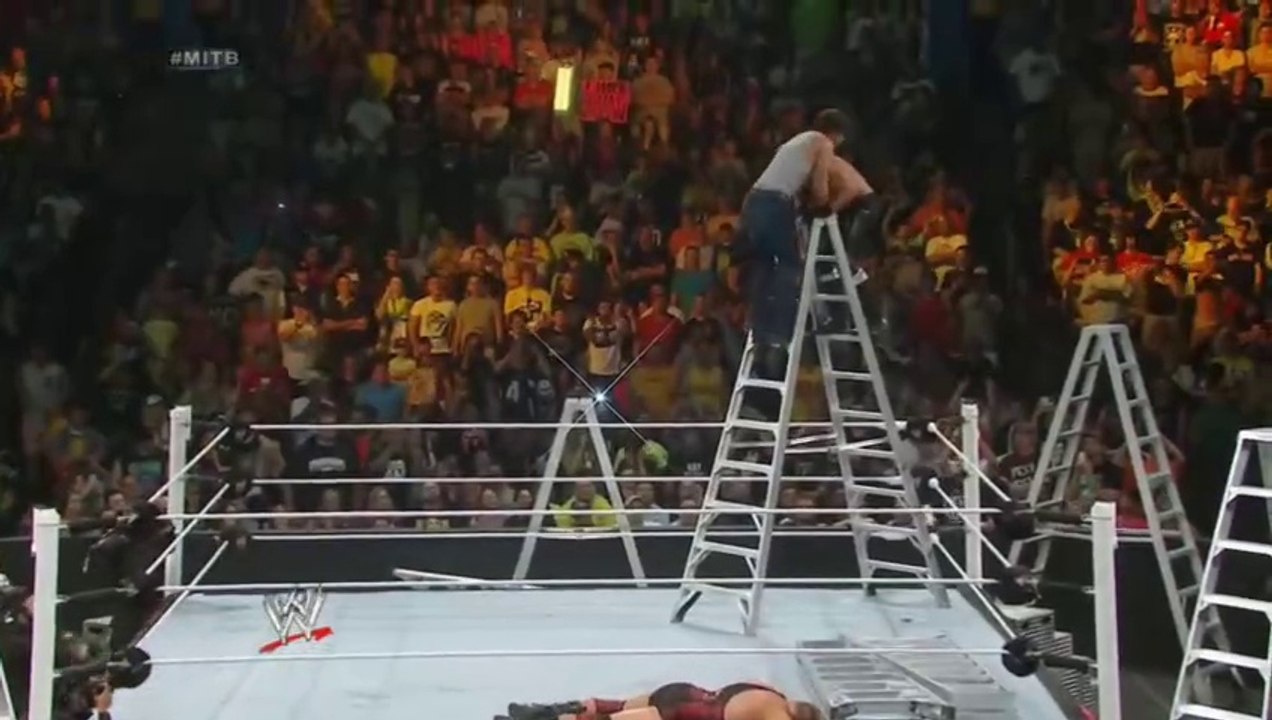 WWE Money In The Bank 2014 - Seth Rollins vs Dean Ambrose vs Rob Van Dam vs Dolph Ziggler vs Jack Swagger vs Kofi Kingston (Money In The Bank Ladder Match)