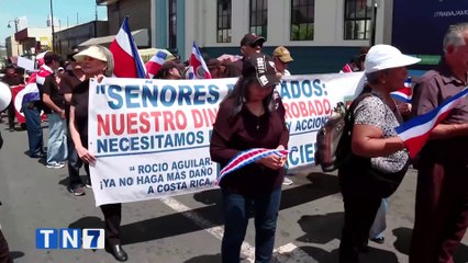 tn7-clientes-de-coopeservidores-protestan-en-san-jose-040924