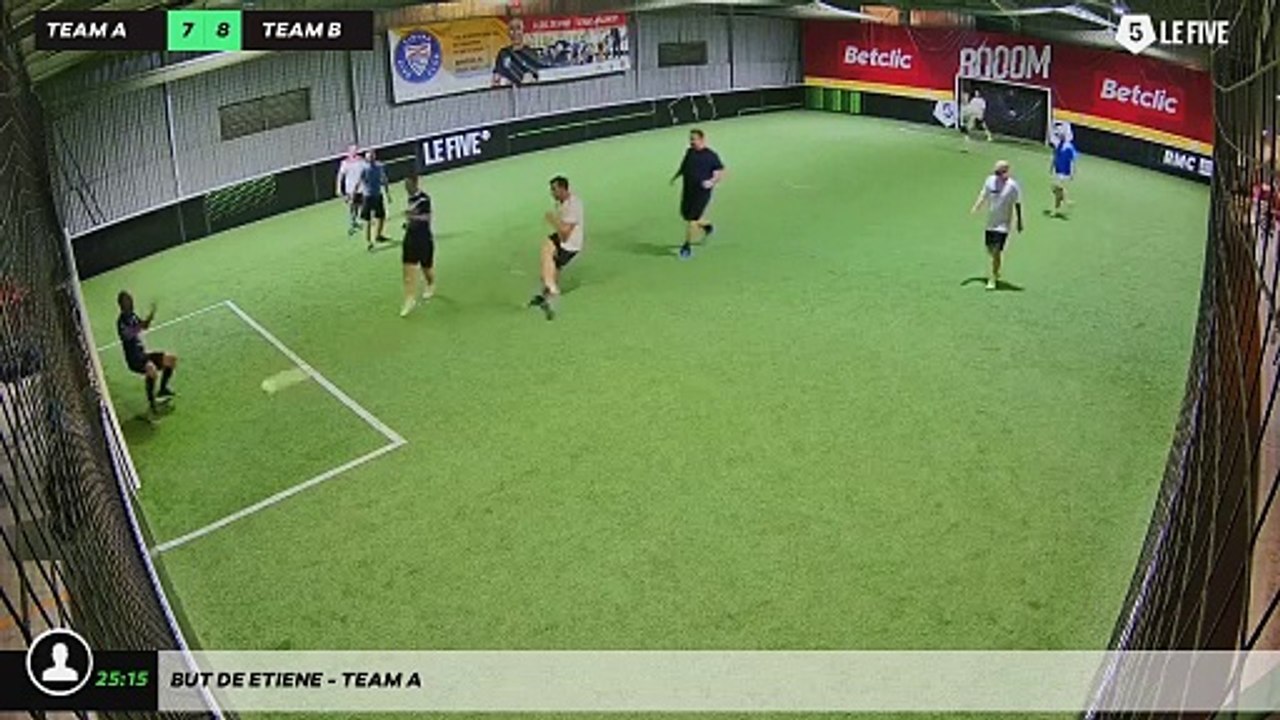 But de Etiene - Team A