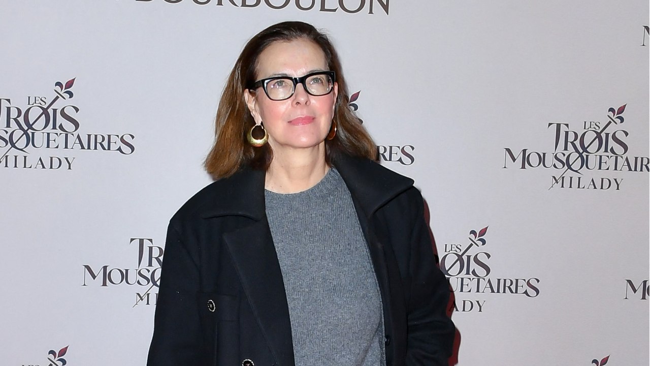 GALA VIDEO - Carole Bouquet victime de douleurs depuis une violente chute : “Il n’existe pas de produit miracle pour calmer mes maux”