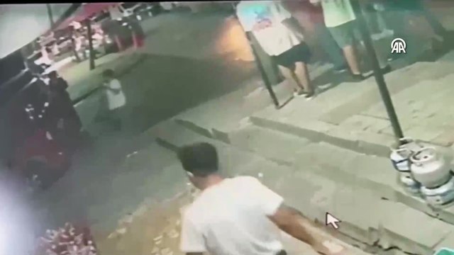 Sultangazi'de cinayet: Takip ettikleri kuyumcuyu vurup 1 kilo altını çaldılar