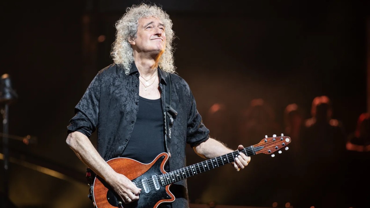 Bryan May, guitarrista de Queen, comparte que un derrame cerebral le habría inmovilizado el brazo