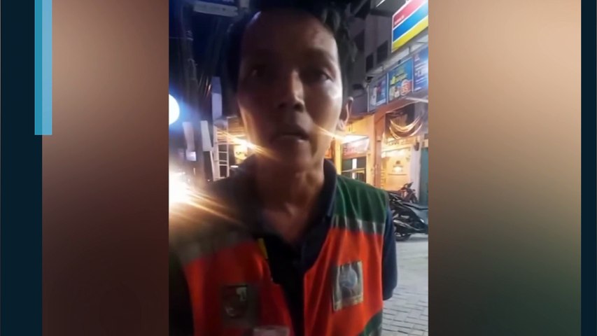 Video Viral Seorang Pria Ogah Bayar Parkir karena Tidak Turun dari Motor