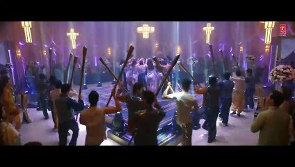 Aap Jaisa Koi (Film Version) An Action Hero _Ayushmann Khurrana Malaika _Tanishk, Zahrah S K, Yash N