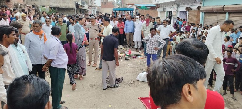 जानलेवा बने खारी नाले के खुले चैम्बर, दो जनों के मिले शव