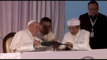 Incontro di Papa Francesco con il mondo islamico in Indonesia