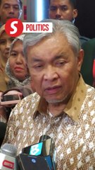 Video herunterladen: Mahkota polls: Johor MB will name Barisan candidate, says Zahid